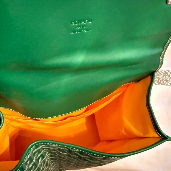 Green Patterned Backpack - Picture 5 of 8